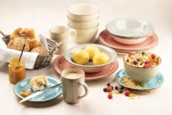 Mäser 931492 Lumaca Frühstück-Service Für 6 Personen Im Vintage Look, Handbemalte Keramik, Steingut, Rauchblau, 18-teilig (1 Set) -Esstisch Lieferungen Rabatte 0c90eac395b5d9d244a952e996f061b3