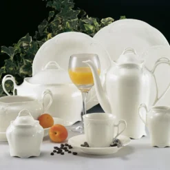Seltmann Weiden Rubin Cream Kaffeeservice 18tlg. -Esstisch Lieferungen Rabatte 3354280fd6e14ca034dbcf5141f30240