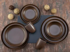 CreaTable, 23660, Serie Uno Braun, Geschirrset, Kombiservice 16 Teilig, Farbe:Braun -Esstisch Lieferungen Rabatte 70a7efd8c784a5e2b7051b76caf36049