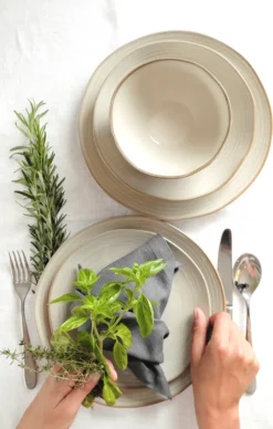 Mäser 931818 Frühstücksset Nottingham Für 4 Personen, Steinzeug, Beige (1 Set, 12-teilig) -Esstisch Lieferungen Rabatte ae3efbee305e3b833f50accaaf542005