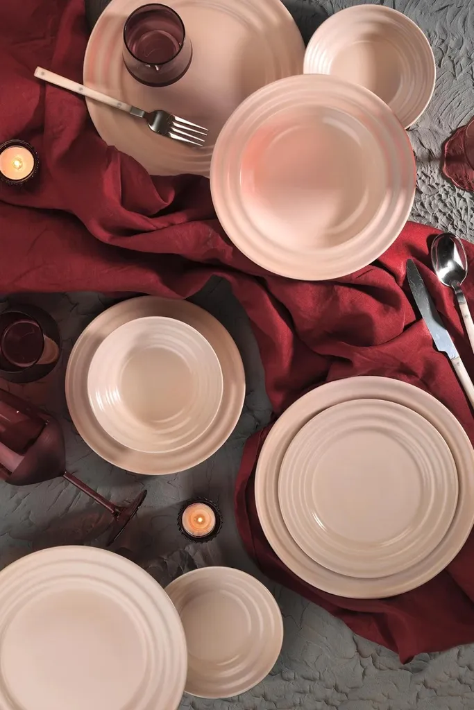 Kütahya Porselen 24 Teile Porzellan Geschirr Set Tuvana Pink PTN24Y2M0007 3 Kütahya Porselen 24 Teile Porzellan Geschirr Set Tuvana Pink PTN24Y2M0007