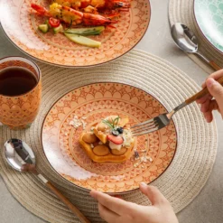 Vancasso Tafelservice Porzellan, Tulip Elegantes Geschirrset, 48 Teilig Kombiservice Mit Speiseteller, Dessertteller, Müslischalen Und Kaffeebecher Für 12 Personen -Esstisch Lieferungen Rabatte b3b0d8ff2c226742468b80ac5cb4ccb7