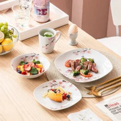 VEWEET Porzellan Kombiservice 'Annie', 40 Teilig Geschirrservice Für 8 Personen, Frühstückservice Mit Je 8 Eierbecher, Kaffeebecher 350 Ml, Müslischalen, Dessertteller Und Flachteller -Esstisch Lieferungen Rabatte f6c44265fc7c5530f302d7e0f0b0325d